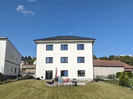 1776189402-odlvrnlfct-pxl-20230916-124506872 | Prodej - dům/vila, 350 m²