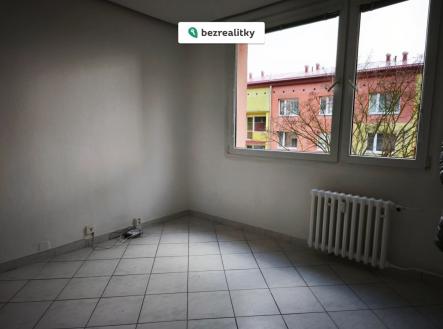 1776158145-grtoorobzn-mvimg-20260331-173120 | Prodej bytu, 1+1, 37 m²