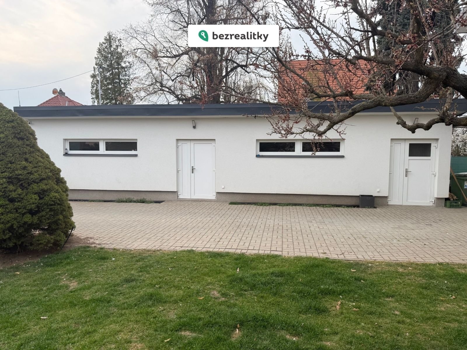 1776419953-xqiierfnju-3