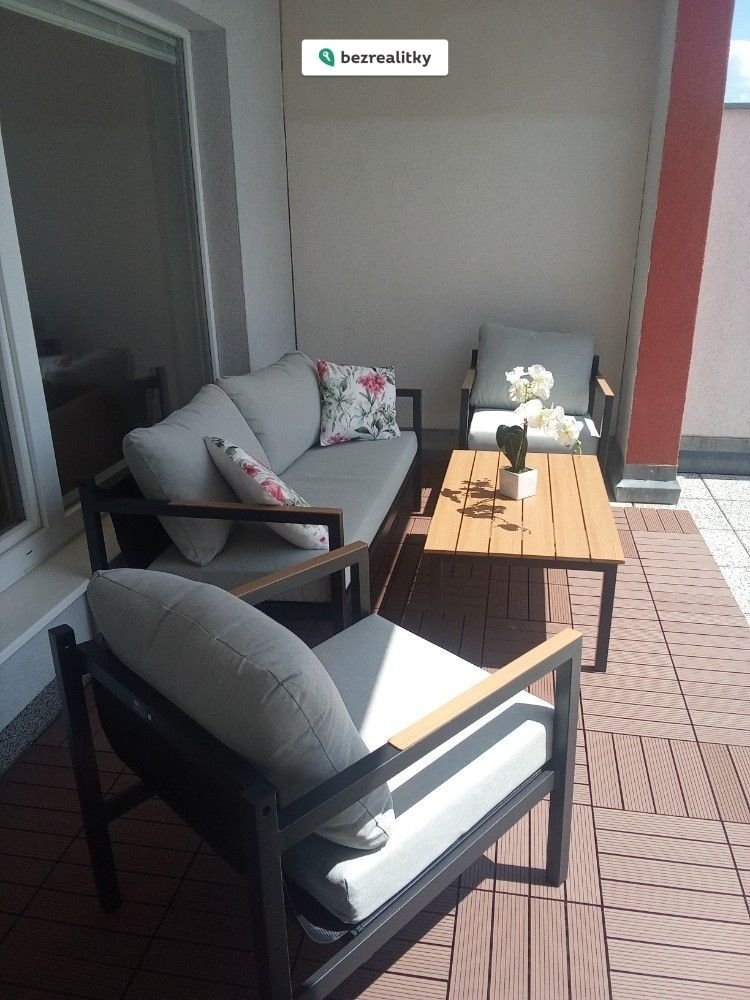 1775370546-apltkpbvkn-img-20250629-130616