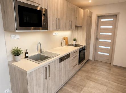 1776603298-ivdbuymgld-a40912f0-6dd7-4beb-ae93-46cecd1515a1 | Prodej - komerční objekt, jiný, 25 m²