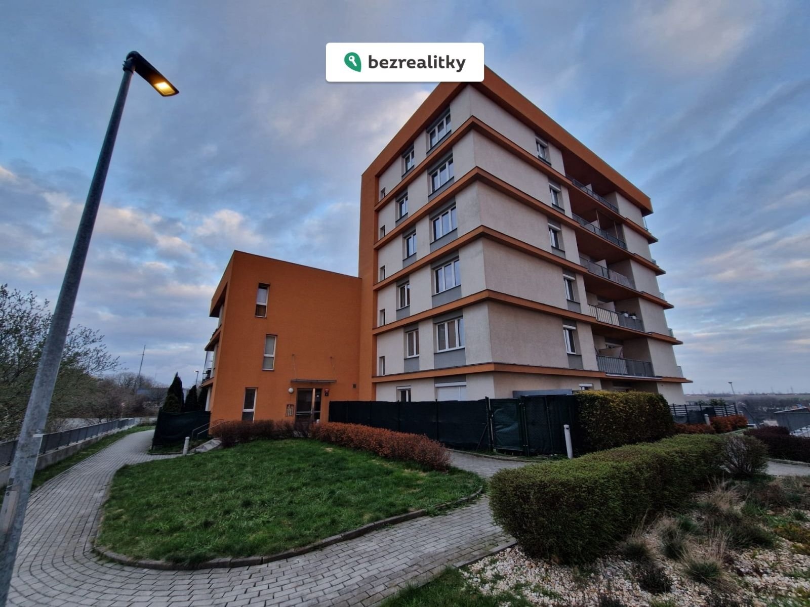 1775480731-ocfbhlhsrd-whatsapp-image-2026-04-06-at-12-57-29