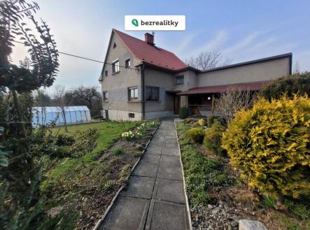 1776755647-druxyyniyo-20260324-160602 | Prodej - dům/vila, 200 m²
