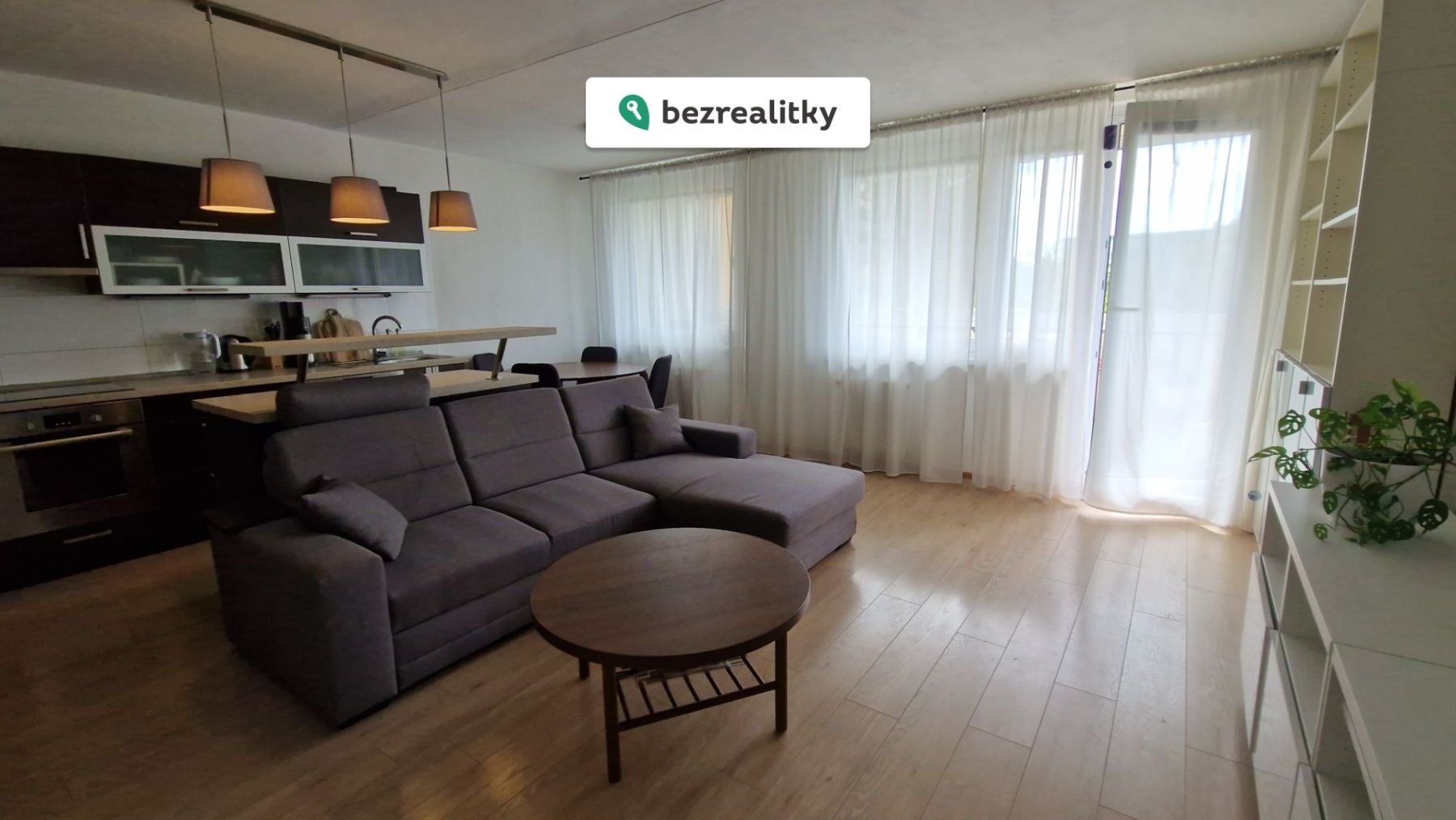 1776537863-ukagltrxmz-01-20260418-120248