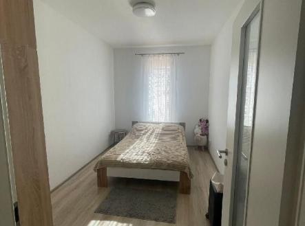 1776767369-zfpwrpgnew-byt-hustope-c4-8de-3 | Prodej bytu, 2+kk, 49 m²