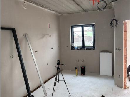 1776770069-fuwvwsbihn-sni-cc-81mek-obrazovky-2026-04-21-v-c2-a013-13-17 | Prodej - dům/vila, 125 m²