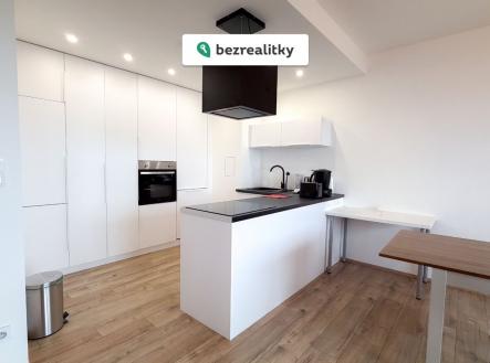 1777899780-bhgffjrccq-untitled-04 | Prodej bytu, 2+kk, 66 m²