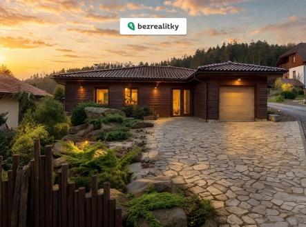 Prodej - dům/vila, 301 m² obrázek