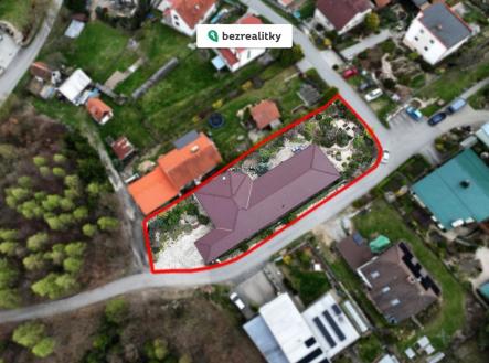 1777040868-vdsfnzanib-0b | Prodej - dům/vila, 301 m²