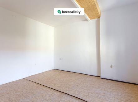 1777188324-vrqhpcnnzu-2-pokoj-1 | Prodej - dům/vila, 116 m²