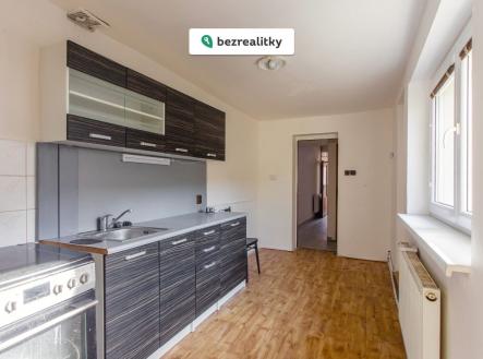 1777188325-mwvrmsrvnf-3-kuchy-c5-88 | Prodej - dům/vila, 116 m²