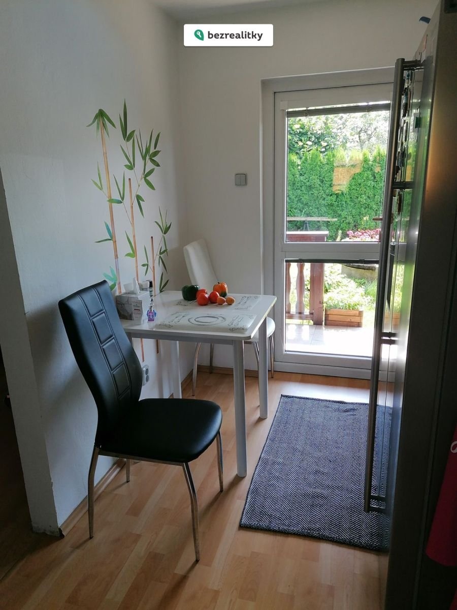 1777210829-earryldwxs-1000021529