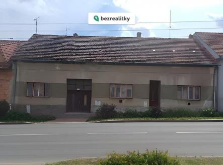1777527556-xdpbelaumz-dum-z-ulice | Prodej - dům/vila, 220 m²