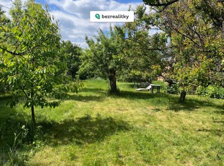 1777527573-fnmvjbzmdy-zahrada-2 | Prodej - dům/vila, 220 m²