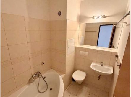 1777537600-gbdflkdqaq-img-1292 | Prodej bytu, 1+kk, 30 m²