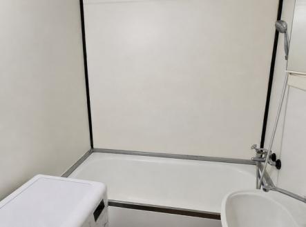 1777657035-bnbqcegndr-koupelna | Prodej bytu, 3+1, 77 m²
