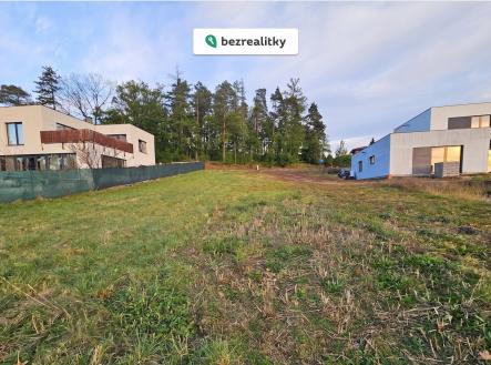 1777724910-dcjwvciwla-03-spodni-cast-pozemku-les | Prodej - pozemek pro bydlení, 1 018 m²