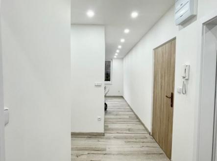 1777284755-xaibvxtnpd-img-2878 | Prodej bytu, 2+1, 58 m²