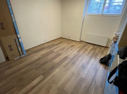 1777809555-ejnfvuejfx-img-6420 | Prodej bytu, 1+kk, 30 m²