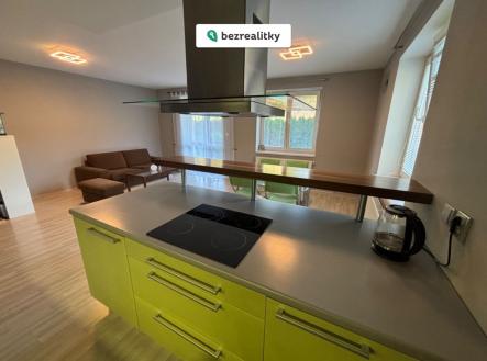 1758912591-zvqmfelfke-img-8709 | Prodej bytu, 2+kk, 64 m²