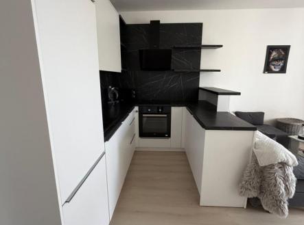 1777919967-fqmoerndfu-photo-2026-05-04-19-15-01 | Prodej bytu, 1+kk, 35 m²