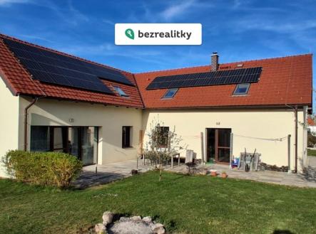1777474828-uewggijgfq-whatsapp-image-2026-04-29-at-10-06-37 | Prodej - dům/vila, 318 m²