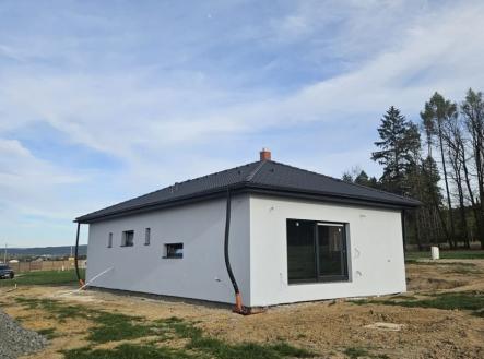 1777989579-mvoqwsxxgn-img-20260427-wa0018 | Prodej - dům/vila, 132 m²