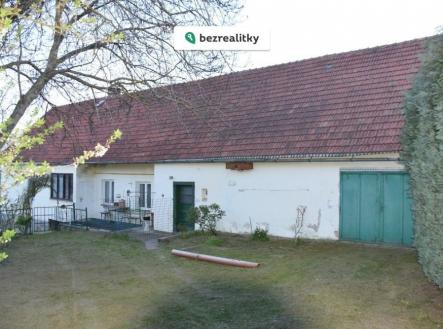1778011369-rbaztvlmce-02-dvorek | Prodej - dům/vila, 95 m²