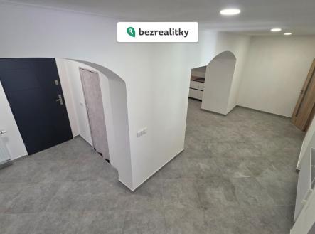 1778398564-pszcoyyggi-20260503-154318 | Prodej - dům/vila, 254 m²