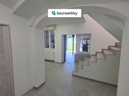 1778398563-iccjgnzkpz-20260503-155215 | Prodej - dům/vila, 254 m²