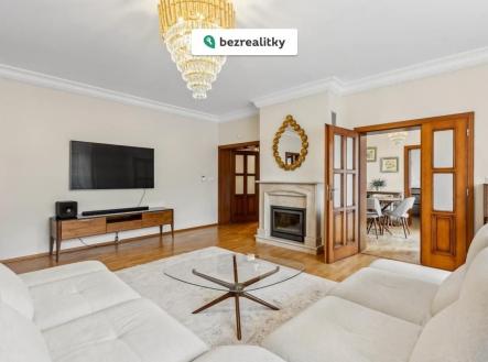 1778848106-owlwdyktpa-whatsapp-image-2026-04-23-at-22-08-53 | Prodej bytu, 4+1, 130 m²