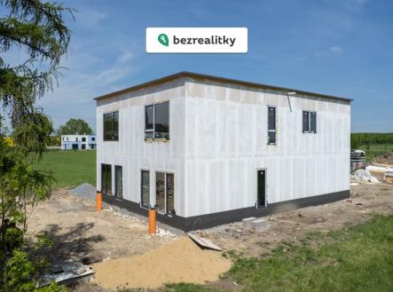 1779261612-wafoptkjkd-u86-dum-bok2 | Prodej - dům/vila, 140 m²