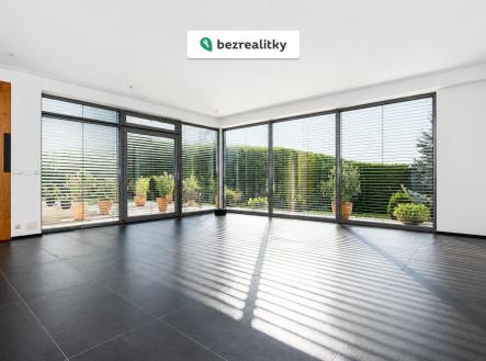 1779492022-zhweoxcetp-ab2f33a4-29d9-4e95-827f-cd70e9165877 | Prodej - dům/vila, 630 m²