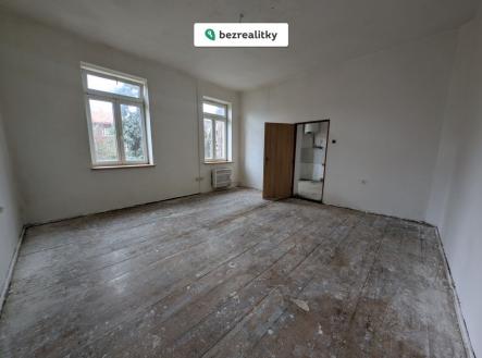 1770659675-ninyvfkyaf-m-c3-adstnost-cel-c3-a1 | Prodej bytu, 1+1, 37 m²
