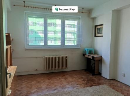 1778342265-qrobplthsy-whatsapp-image-2026-05-09-at-17-54-04 | Prodej bytu, 3+1, 75 m²