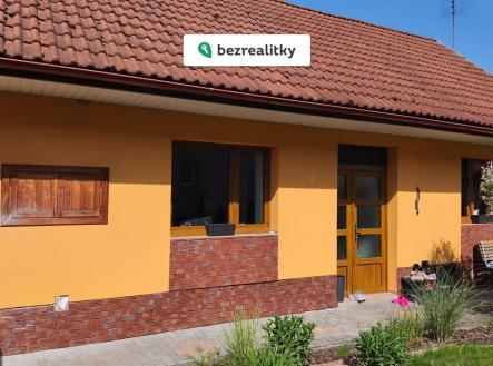 1780570188-zmbrmfjxzu-venku-3 | Prodej - dům/vila, 70 m²