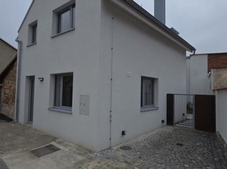 1780592328-cgefvtfqab-92082a6d-4cc4-4d63-865b-70603b20a264 | Prodej - dům/vila, 90 m²