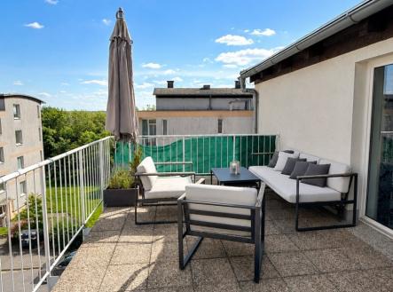 1781252253-bfoksnlovb-9dac2066-5ac2-45f2-8095-0938555f4d96 | Prodej bytu, 2+kk, 54 m²