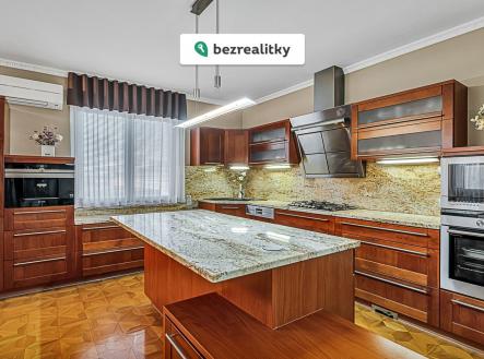 1778773392-yifqlumeld-david-rd-chodov-34 | Prodej - dům/vila, 285 m²