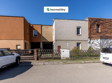 1778682538-srauxcknsh-pohled-z-ulice | Prodej - dům/vila, 300 m²