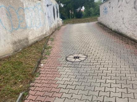 1782893644-ztlsvrfnrw-1 | Prodej - malý objekt/garáž