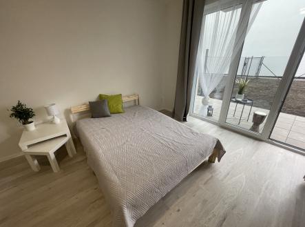 Pronájem bytu, 1+kk, 29 m²