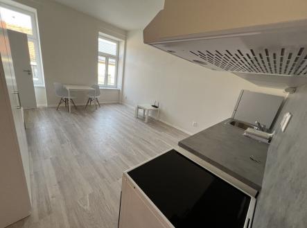 Pronájem bytu, 2+kk, 35 m² obrázek