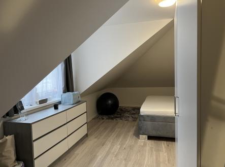 Pronájem bytu, 2+kk, 60 m²
