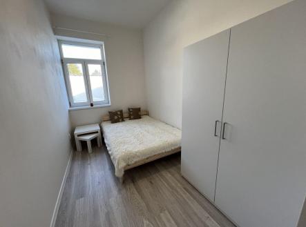 Pronájem bytu, 2+kk, 31 m²