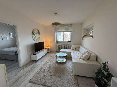 Pronájem bytu, 2+1, 64 m²