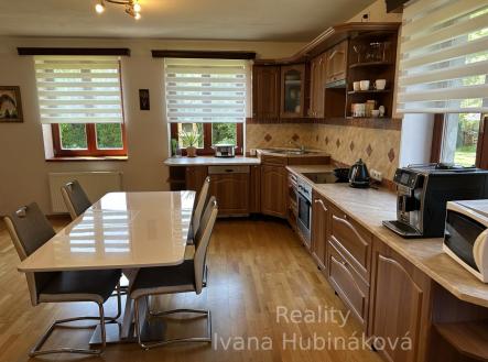 foto: 4 | Prodej - dům/vila, 185 m²