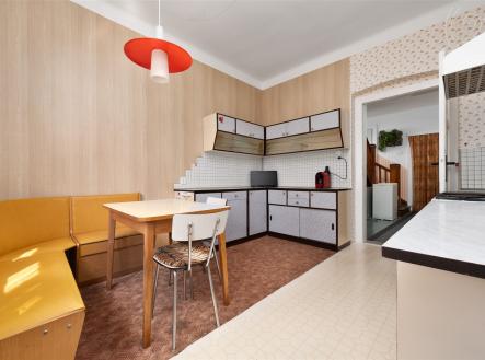 . | Prodej - dům/vila, 180 m²