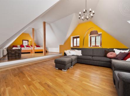 . | Prodej - dům/vila, 263 m²