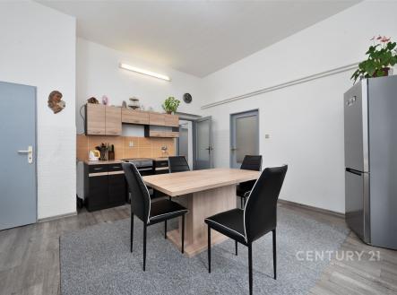 . | Prodej bytu, 3+1, 104 m²